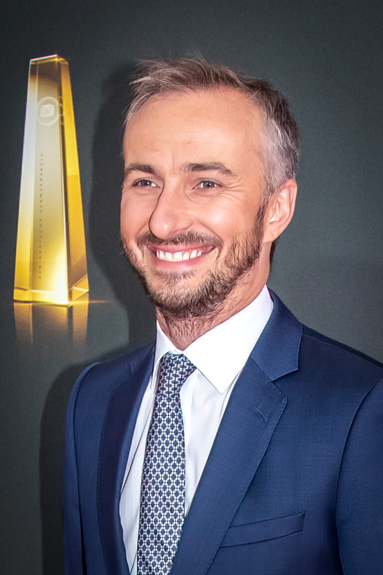 Jan Böhmermann Biografie: Karriere, Privatleben und seine Erfolge im Fernsehen